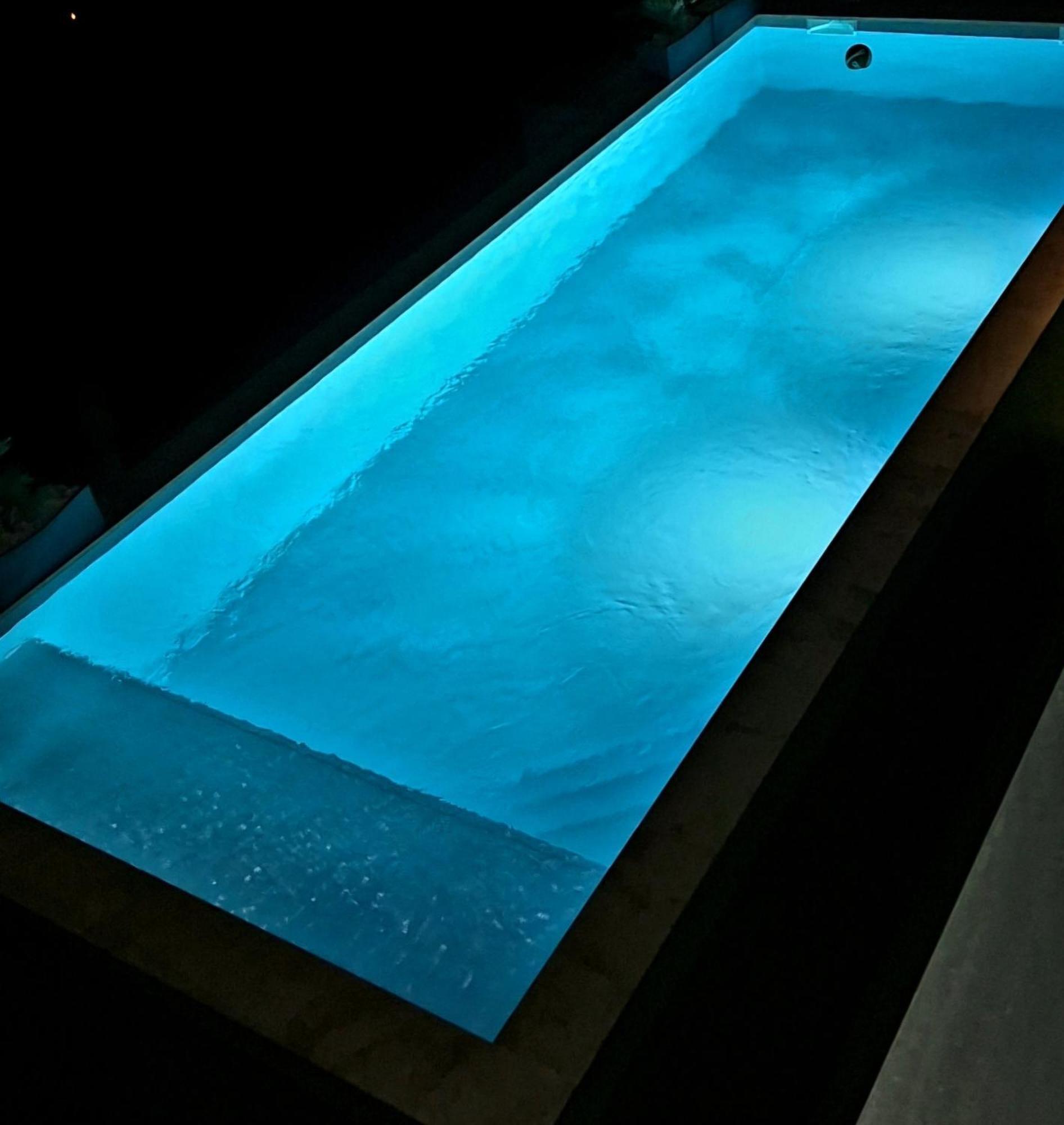 Love Room - Cocon Room - Toulon - Олиул Екстериор снимка